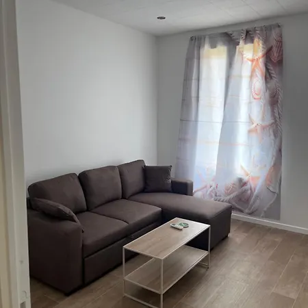 De Maison Niçoise - Calme, Charme Et Vu Dégagée Sur Les Collines Apartamento